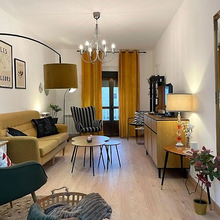 Vut Santa Lucia Apartment Zamora Luaran gambar