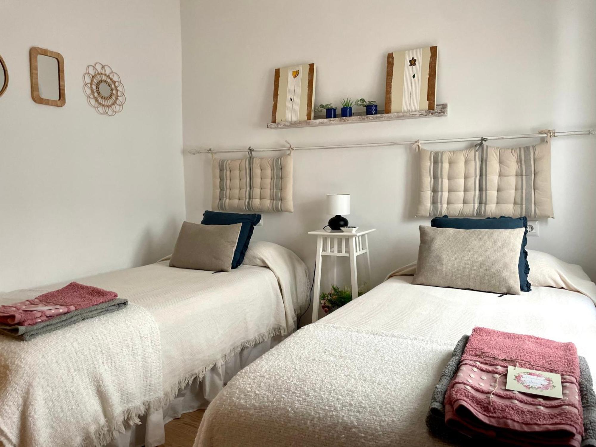 Vut Santa Lucia Apartment Zamora Luaran gambar